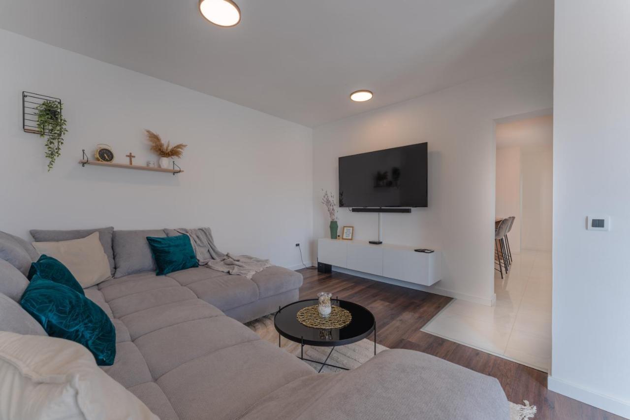 Apartment Glamorous Getaway Zadar Buitenkant foto
